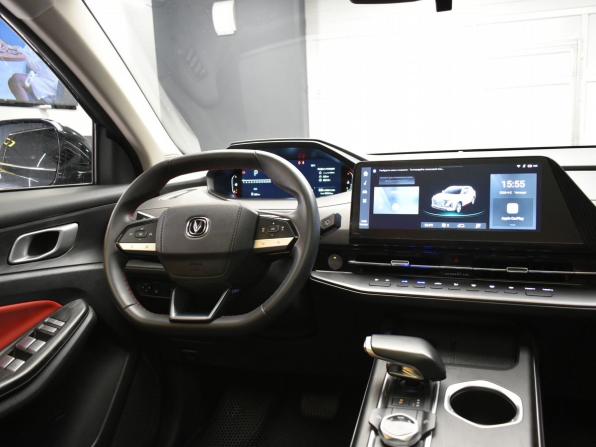 Changan UNI-S (CS55 Plus) с пробегом 2024 года, цена 2 090 000 рублей, 37277 км, внедорожник, Автокод Объявления