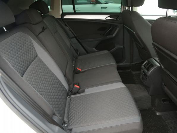 Volkswagen Tiguan II с пробегом 2018 года, цена 2 091 000 рублей, 174500 км, внедорожник, Автокод Объявления