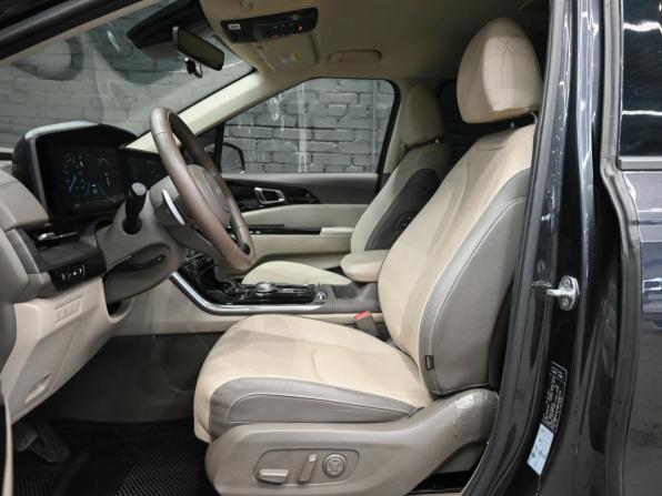 Kia Carnival IV с пробегом 2022 года, цена 4 700 000 рублей, 53865 км, минивэн, Автокод Объявления