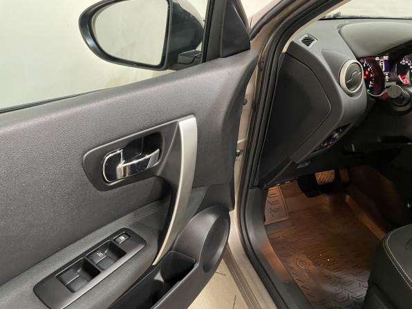 Nissan Qashqai I Рестайлинг с пробегом 2012 года, цена 1 190 000 рублей, 118974 км, внедорожник, Автокод Объявления