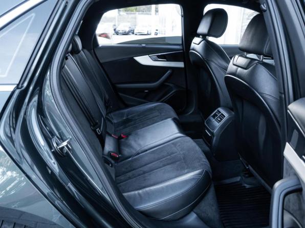 Audi A4 V (B9) с пробегом 2017 года, цена 2 690 000 рублей, 159796 км, седан, Автокод Объявления