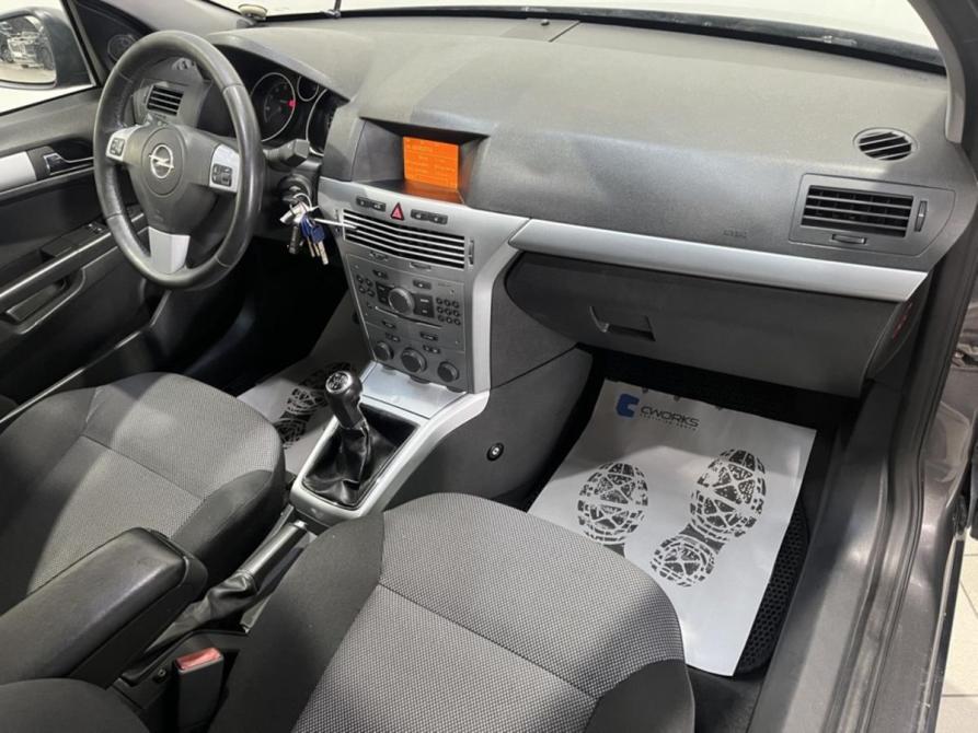 Opel Astra H Рестайлинг Курск  - изображение 5