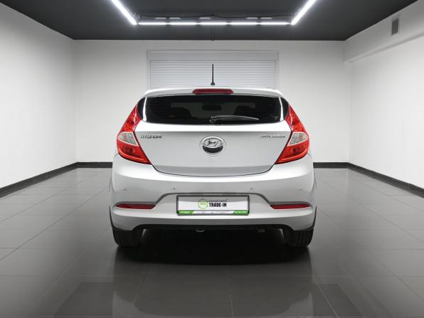 Hyundai Solaris I Рестайлинг с пробегом 2014 года, цена 945 000 рублей, 177406 км, хэтчбек, Автокод Объявления
