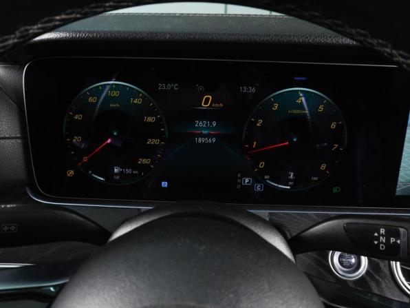 Mercedes-Benz E-Класс V (W213 S213 C238) с пробегом 2021 года, цена 3 300 000 рублей, 189569 км, седан, Автокод Объявления