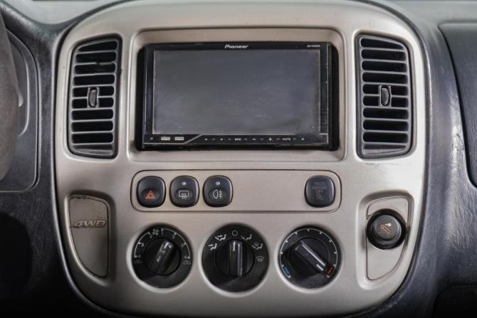 Ford Maverick III с пробегом 2006 года, цена 499 000 рублей, 252000 км, внедорожник, Автокод Объявления