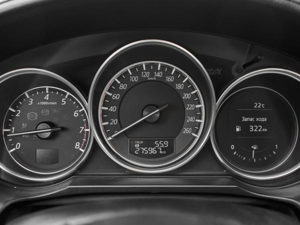 Mazda 6 III (GJ) Рестайлинг с пробегом 2015 года, цена 1 590 000 рублей, 275967 км, седан, Автокод Объявления