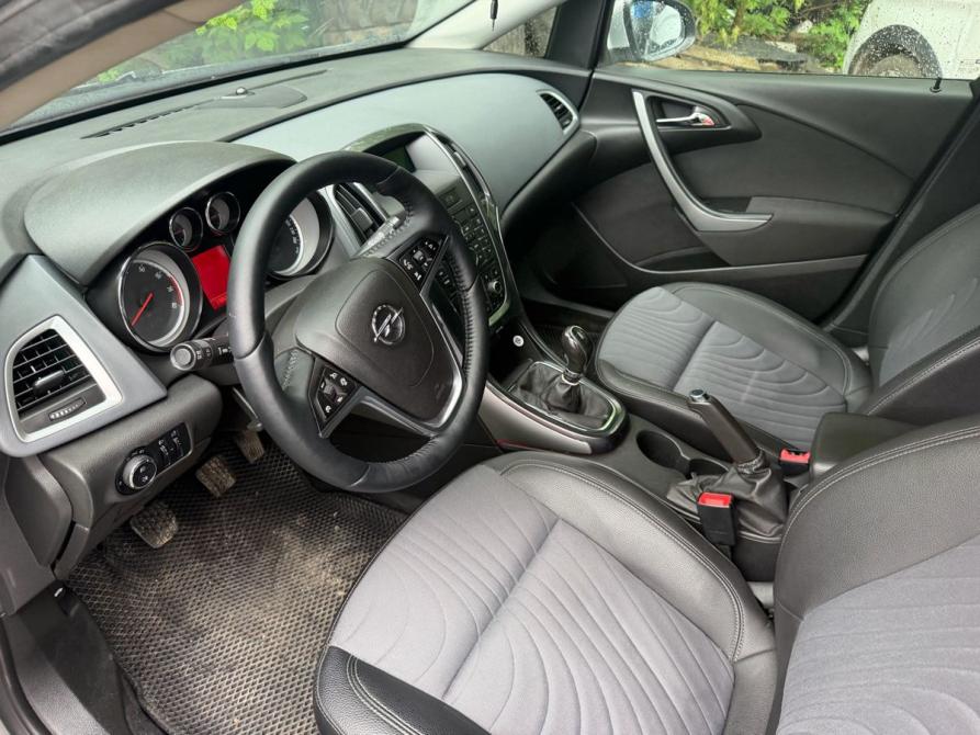 Opel Astra J Рестайлинг Пермь  - изображение 4
