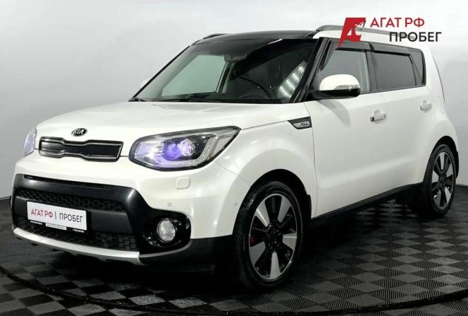 Kia Soul II Рестайлинг с пробегом 2018 года, цена 1 800 000 рублей, 63789 км, хэтчбек, Автокод Объявления