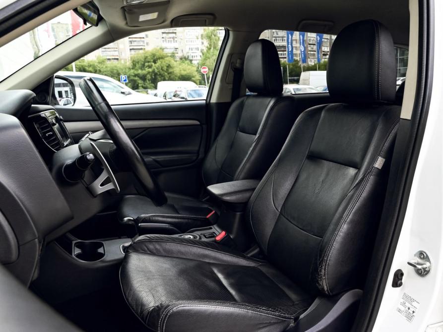 Mitsubishi Outlander III Екатеринбург  - изображение 16