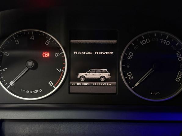 Land Rover Range Rover Sport I Рестайлинг с пробегом 2011 года, цена 1 395 000 рублей, 300653 км, внедорожник, Автокод Объявления