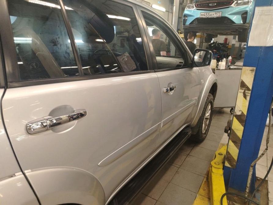 Mitsubishi Pajero Sport II Рестайлинг Москва  - изображение 7