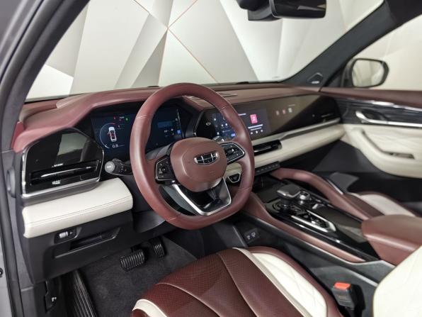 Geely Monjaro I с пробегом 2023 года, цена 3 279 000 рублей, 26589 км, внедорожник, Автокод Объявления