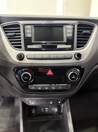 Hyundai Solaris II с пробегом 2017 года, цена 1 399 000 рублей, 100000 км, седан, Автокод Объявления