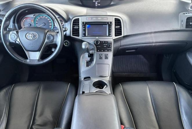 Toyota Venza I Рестайлинг с пробегом 2013 года, цена 2 195 000 рублей, 146799 км, внедорожник, Автокод Объявления