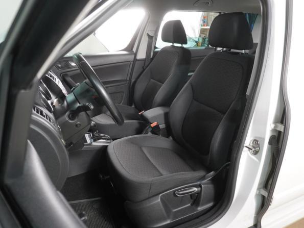 Skoda Yeti I с пробегом 2013 года, цена 999 000 рублей, 106704 км, внедорожник, Автокод Объявления