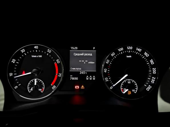 Skoda Octavia IV (A8) с пробегом 2021 года, цена 2 450 000 рублей, 79688 км, лифтбек, Автокод Объявления