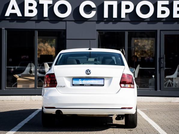 Volkswagen Polo V Рестайлинг с пробегом 2019 года, цена 1 166 000 рублей, 111512 км, седан, Автокод Объявления