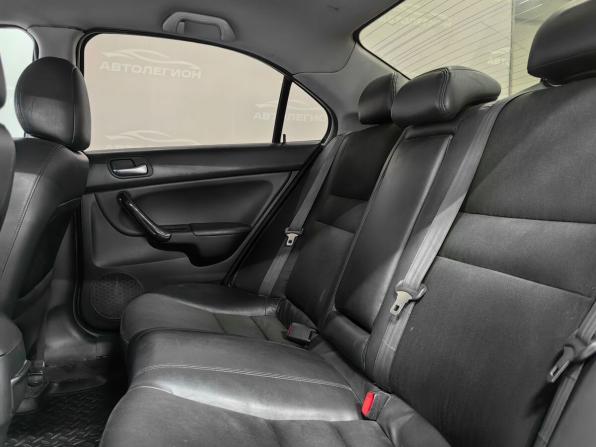 Honda Accord VII Рестайлинг с пробегом 2007 года, цена 700 000 рублей, 292521 км, седан, Автокод Объявления