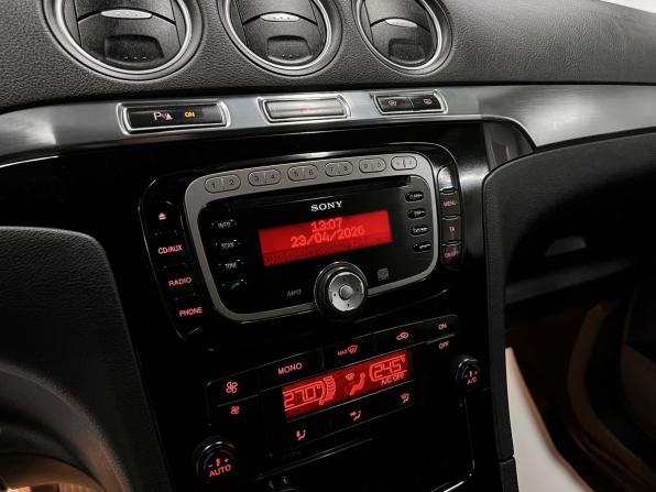 Ford S-MAX I Рестайлинг с пробегом 2012 года, цена 1 070 000 рублей, 284419 км, минивэн, Автокод Объявления