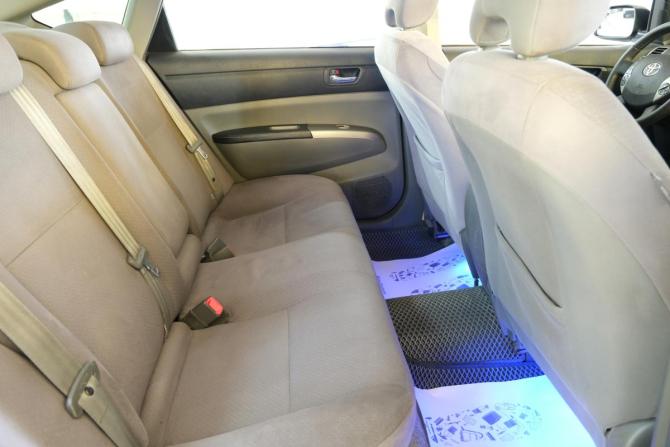 Toyota Prius II Рестайлинг (XW20) с пробегом 2008 года, цена 839 000 рублей, 235000 км, лифтбек, Автокод Объявления