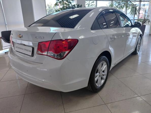 Chevrolet Cruze I Рестайлинг с пробегом 2015 года, цена 799 000 рублей, 155112 км, седан, Автокод Объявления