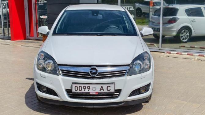 Opel Astra H Рестайлинг с пробегом 2012 года, цена 729 900 рублей, 132807 км, хэтчбек, Автокод Объявления