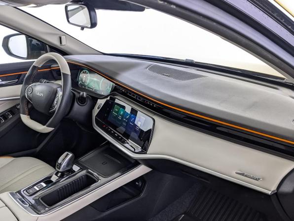 Dongfeng Shine Max с пробегом 2023 года, цена 1 385 000 рублей, 77089 км, седан, Автокод Объявления