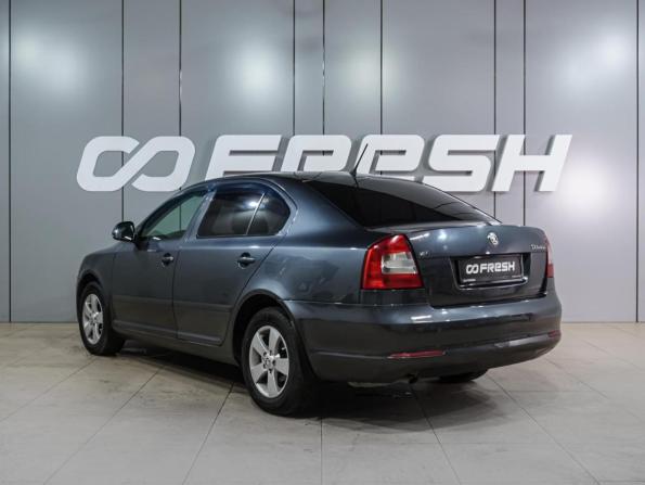 Skoda Octavia II (A5) Рестайлинг с пробегом 2012 года, цена 929 000 рублей, 130536 км, лифтбек, Автокод Объявления
