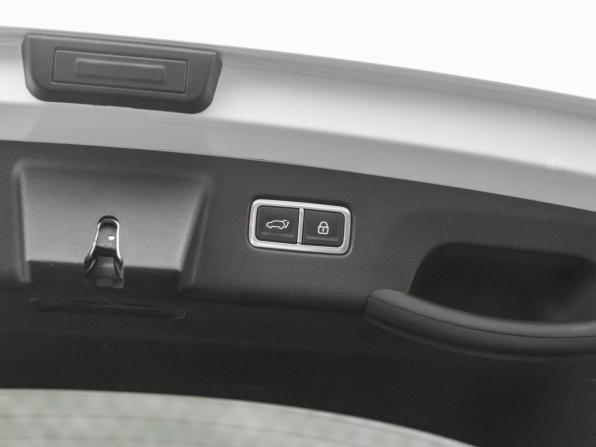 Kia Sorento IV с пробегом 2021 года, цена 3 880 000 рублей, 78300 км, внедорожник, Автокод Объявления
