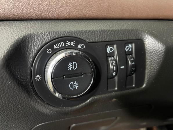 Chevrolet Cruze I Рестайлинг с пробегом 2013 года, цена 748 000 рублей, 220983 км, хэтчбек, Автокод Объявления