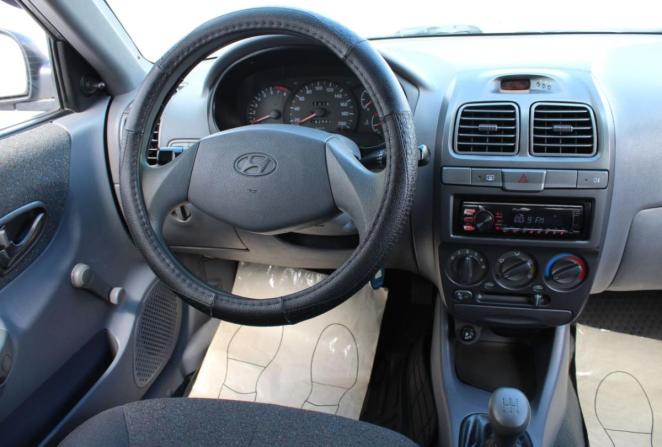 Hyundai Accent II Рестайлинг с пробегом 2005 года, цена 380 000 рублей, 182666 км, седан, Автокод Объявления