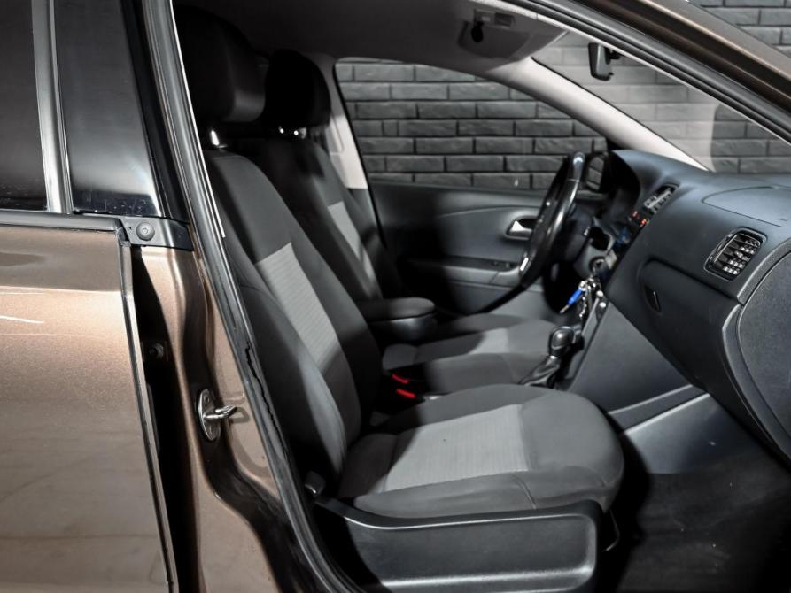 Volkswagen Polo V Екатеринбург  - изображение 11