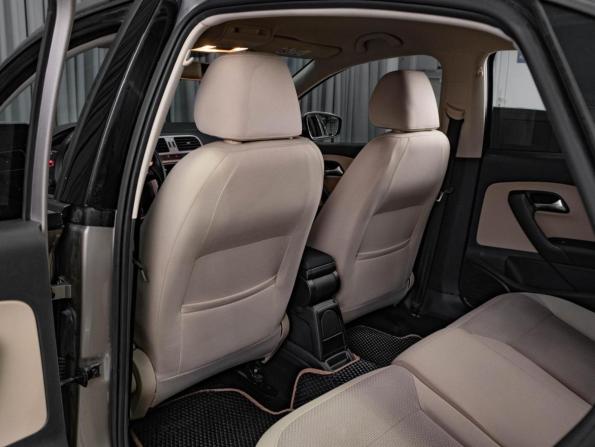 Volkswagen Polo V Рестайлинг с пробегом 2016 года, цена 1 149 000 рублей, 142101 км, седан, Автокод Объявления