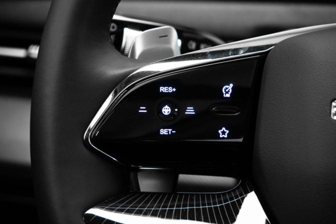 Exeed LX I Рестайлинг 2 с пробегом 2024 года, цена 2 465 000 рублей, 11996 км, внедорожник, Автокод Объявления
