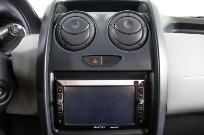 Renault Duster I Рестайлинг с пробегом 2017 года, цена 979 000 рублей, 132000 км, внедорожник, Автокод Объявления