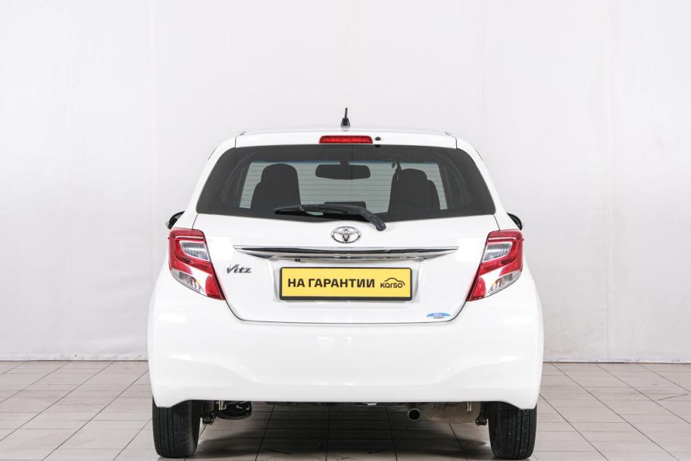 Toyota Vitz III (XP130) Рестайлинг Красноярск  - изображение 6