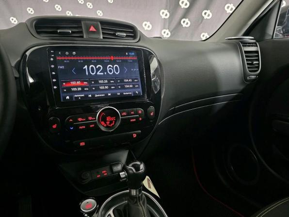 Kia Soul II Рестайлинг с пробегом 2016 года, цена 1 300 000 рублей, 129000 км, хэтчбек, Автокод Объявления