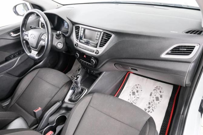 Hyundai Solaris II с пробегом 2019 года, цена 1 499 000 рублей, 44000 км, седан, Автокод Объявления