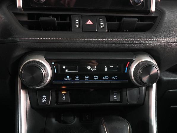 Toyota RAV4 V (XA50) с пробегом 2019 года, цена 3 299 000 рублей, 79128 км, внедорожник, Автокод Объявления