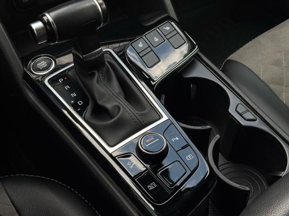 Kia Sportage V с пробегом 2022 года, цена 3 330 000 рублей, 56850 км, внедорожник, Автокод Объявления