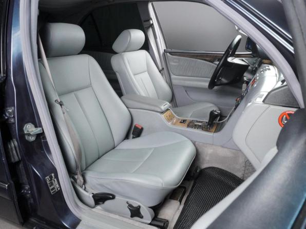 Mercedes-Benz E-Класс II (W210 S210) с пробегом 1998 года, цена 1 069 000 рублей, 307789 км, седан, Автокод Объявления