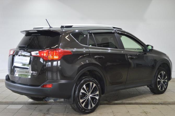 Toyota RAV4 IV (XA40) Рестайлинг с пробегом 2015 года, цена 2 475 000 рублей, 103000 км, внедорожник, Автокод Объявления