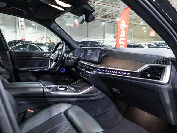 BMW X7 I (G07) Рестайлинг с пробегом 2022 года, цена 10 790 000 рублей, 119491 км, внедорожник, Автокод Объявления
