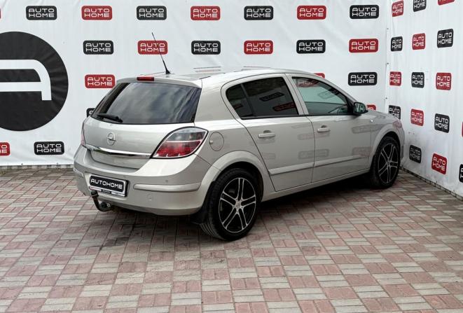 Opel Astra H Рестайлинг с пробегом 2008 года, цена 599 990 рублей, 87103 км, хэтчбек, Автокод Объявления