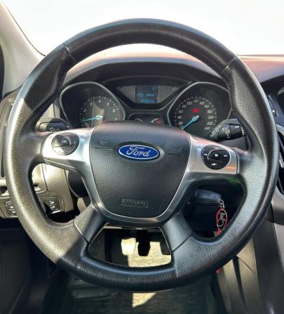 Ford Focus III с пробегом 2014 года, цена 890 000 рублей, 181362 км, универсал, Автокод Объявления