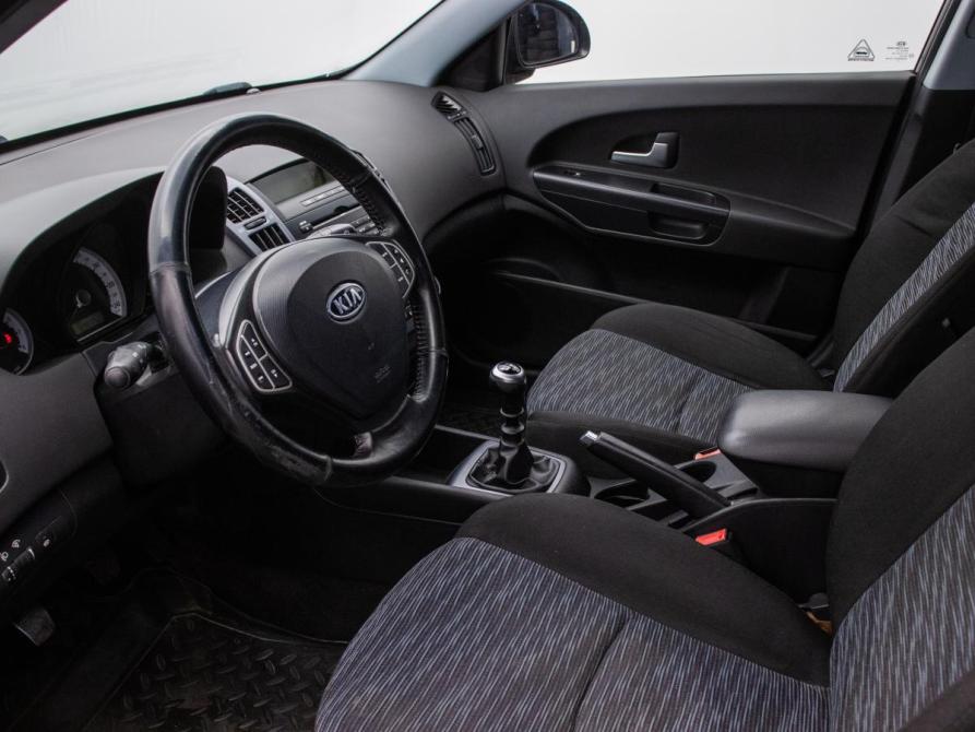 Kia Ceed I Москва  - изображение 10