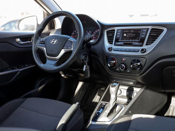 Hyundai Solaris II с пробегом 2019 года, цена 1 149 000 рублей, 134061 км, седан, Автокод Объявления