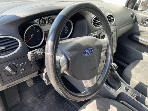 Ford Focus II Рестайлинг с пробегом 2010 года, цена 500 000 рублей, 195350 км, седан, Автокод Объявления