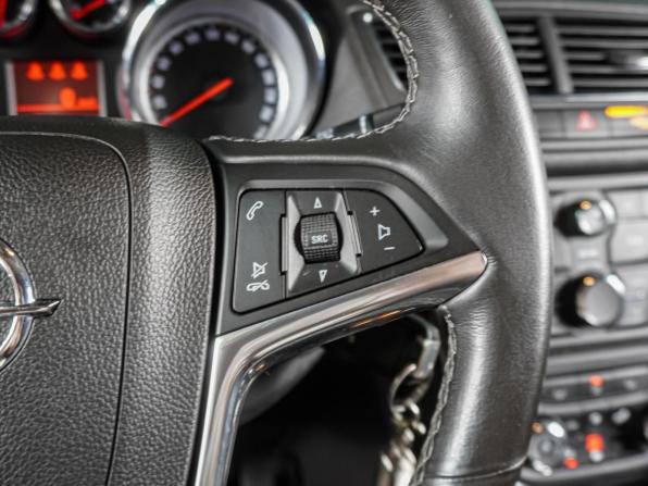 Opel Mokka I с пробегом 2015 года, цена 1 219 000 рублей, 152242 км, внедорожник, Автокод Объявления