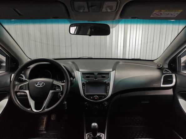 Hyundai Solaris I Рестайлинг с пробегом 2014 года, цена 640 000 рублей, 182556 км, седан, Автокод Объявления